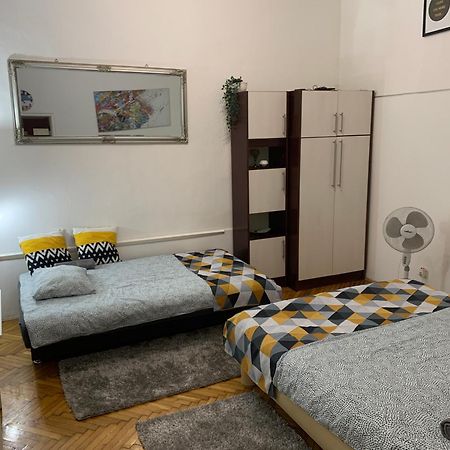 Small Cosy Apartment Near The Famous Westend City Center Budapest Extérieur photo