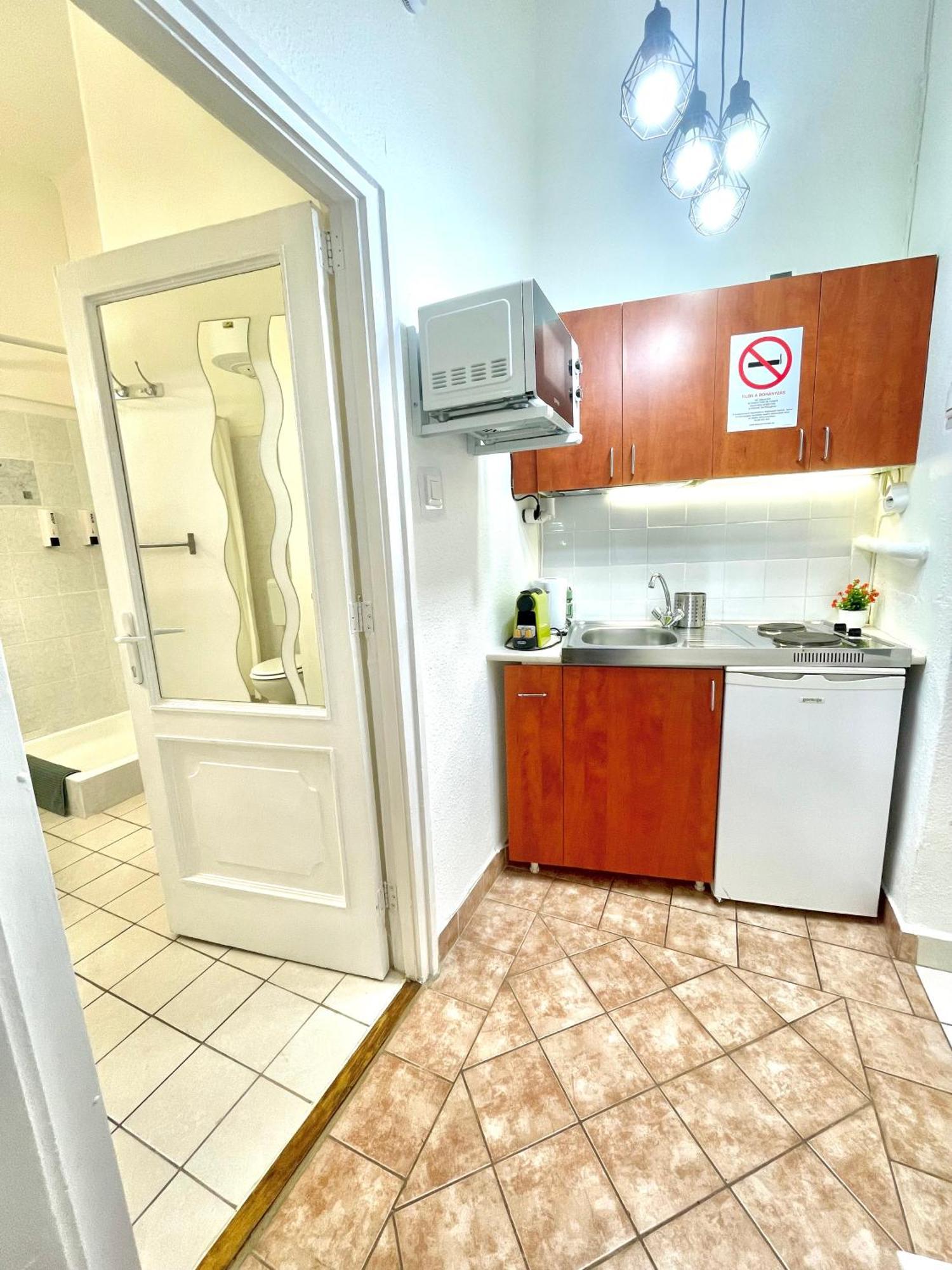 Small Cosy Apartment Near The Famous Westend City Center Budapest Extérieur photo