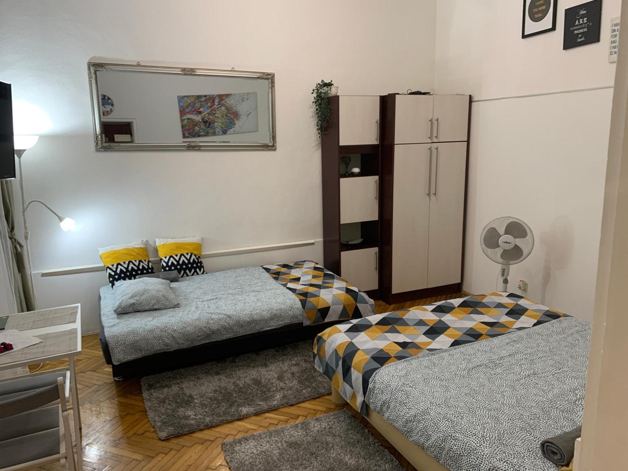 Small Cosy Apartment Near The Famous Westend City Center Budapest Extérieur photo